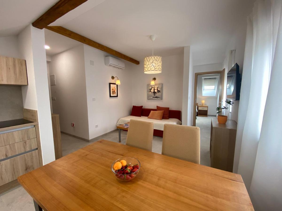 Assato Apartment