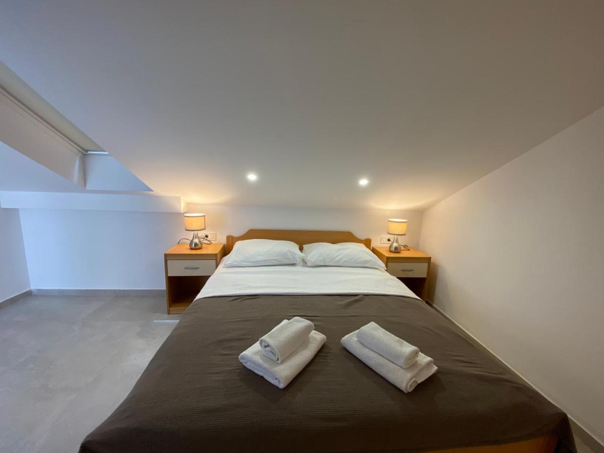 Assato Apartment *