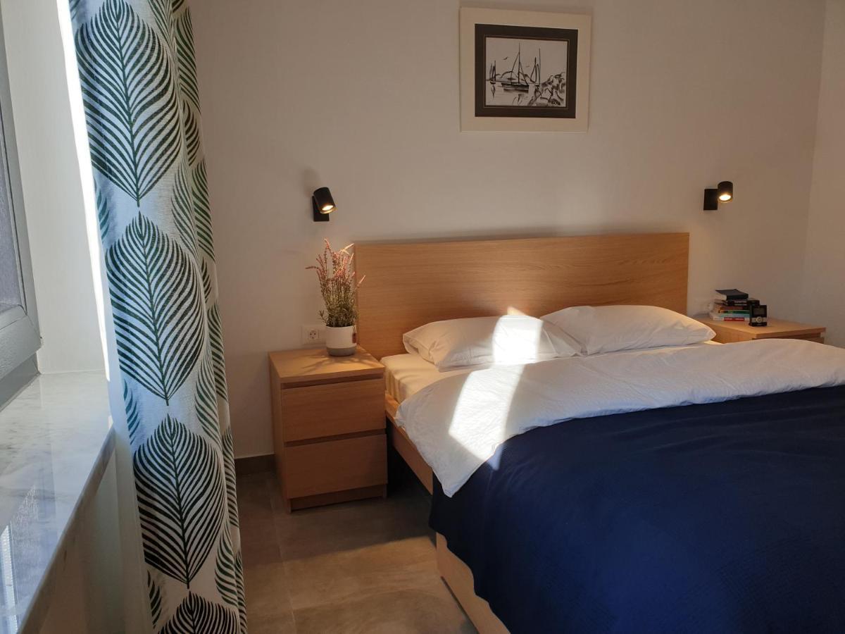 Assato Apartment *