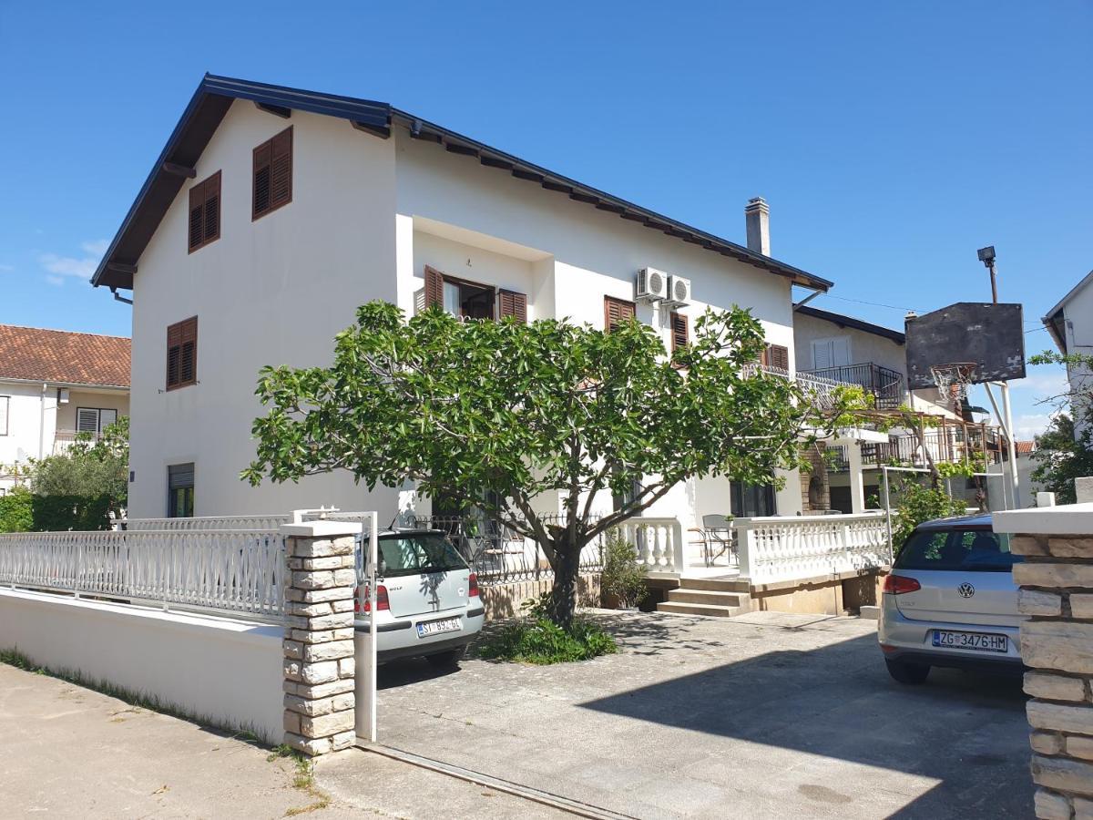 Apartment Assato